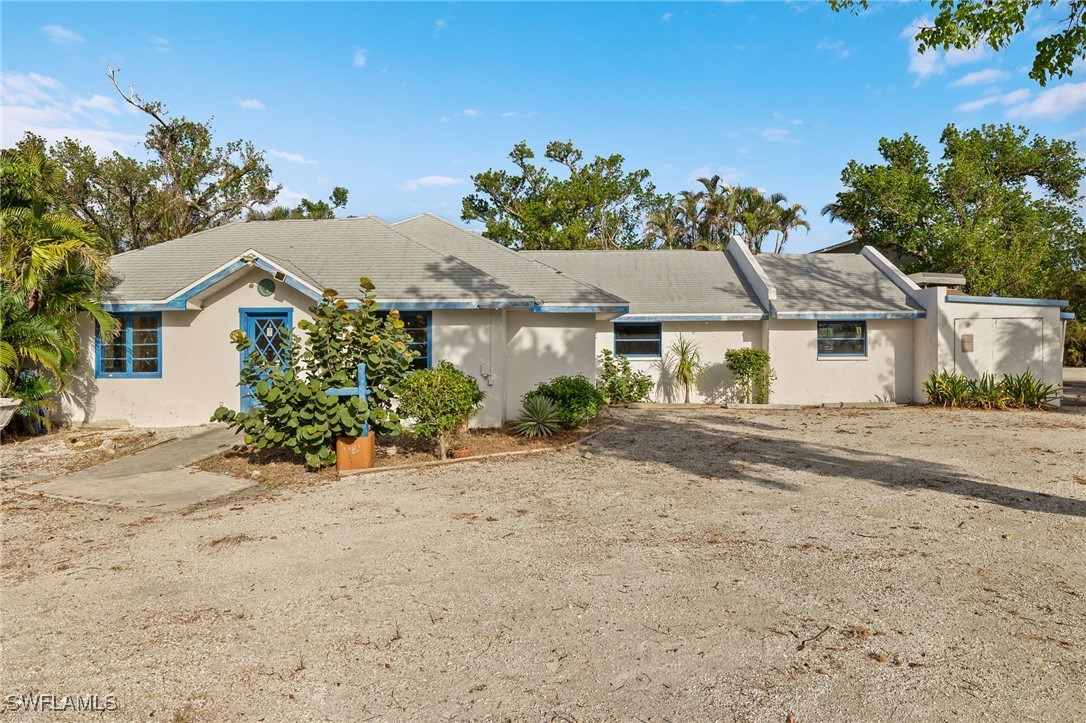 1544 Periwinkle Way