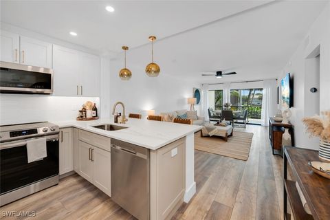 3030 Binnacle Drive 206 Naples FL 34103