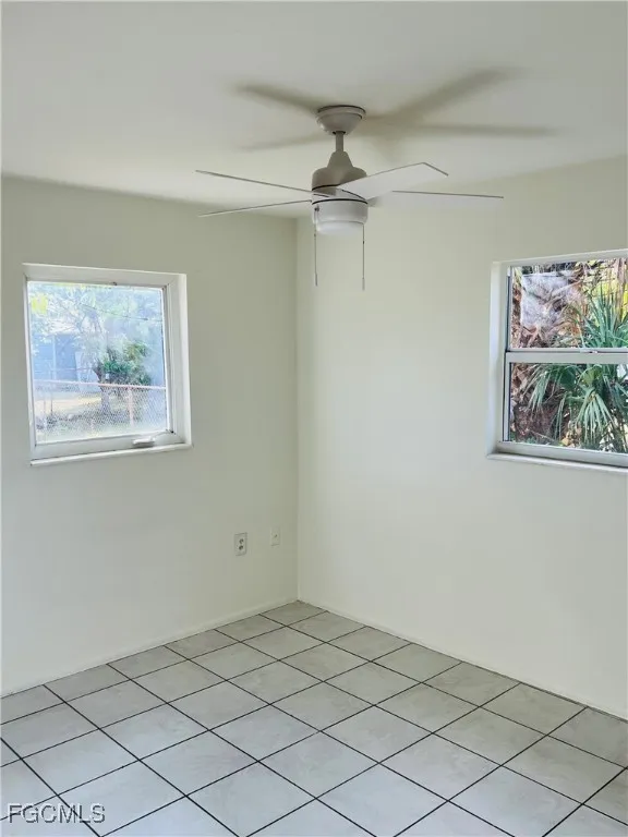 Fort Myers, Florida 33916, United States, 3 Bedrooms Bedrooms, ,1 BathroomBathrooms,Residential,Active,250114