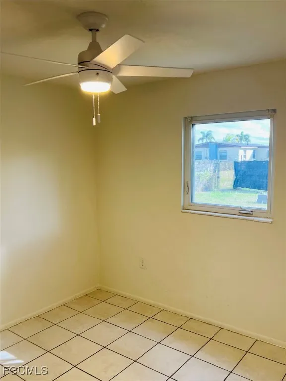 Fort Myers, Florida 33916, United States, 3 Bedrooms Bedrooms, ,1 BathroomBathrooms,Residential,Active,250114