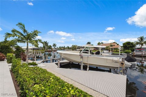 A home in MARCO ISLAND