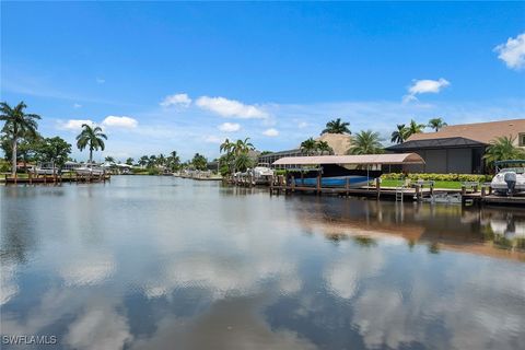 A home in MARCO ISLAND