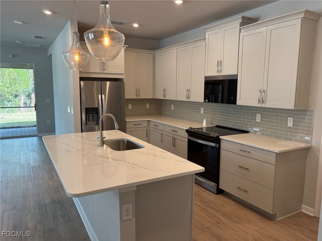 10287 Bonavie Cove Drive