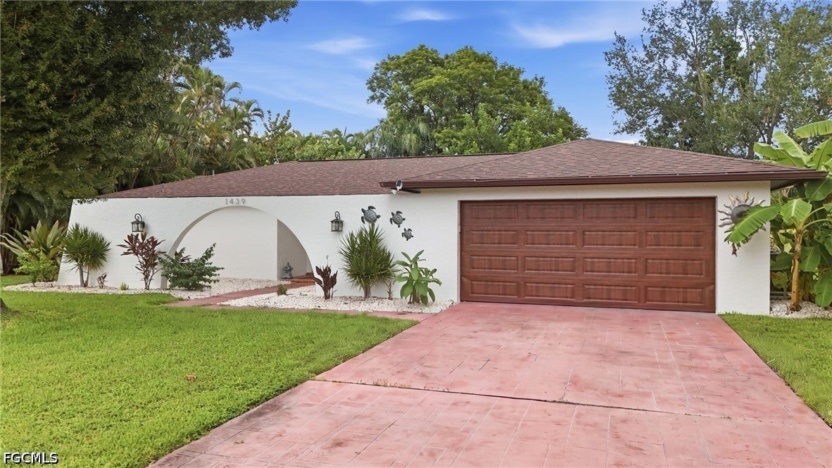 1439 Claret Court
