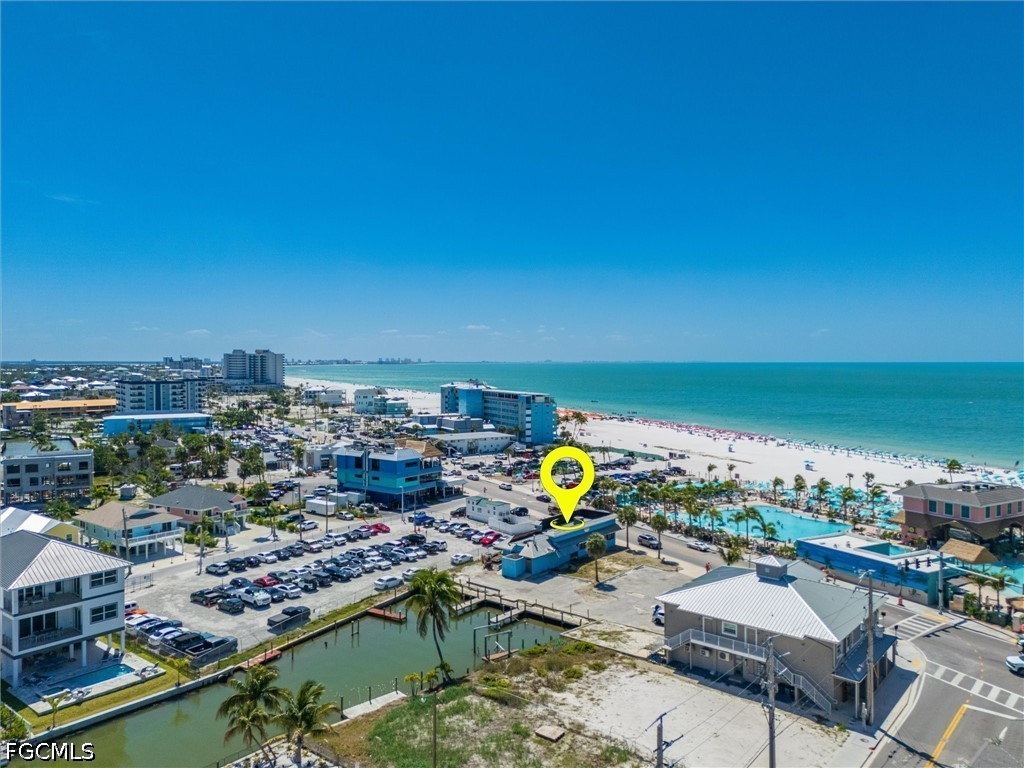 1167 Estero Boulevard