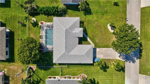 1702 SW 12th Lane Cape Coral FL 33991