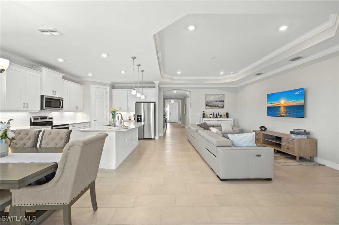 309 Spiaggio Court