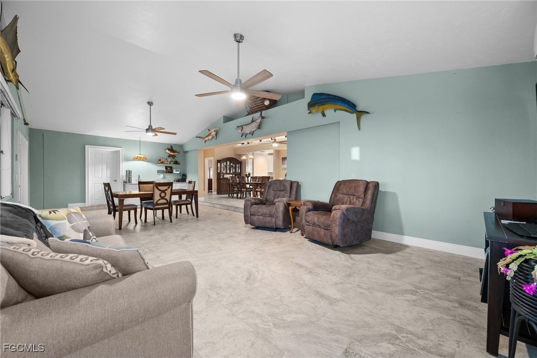 5316 Coronado Parkway