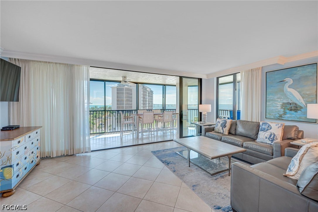 17080 Harbour Point Drive 711