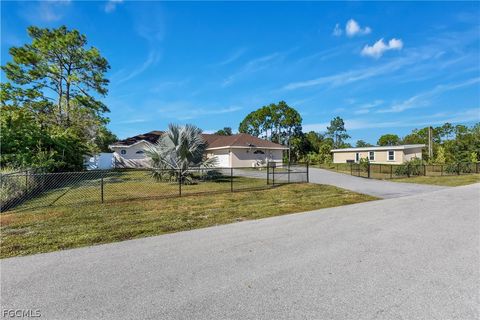 521 Grant Avenue Lehigh Acres FL 33972