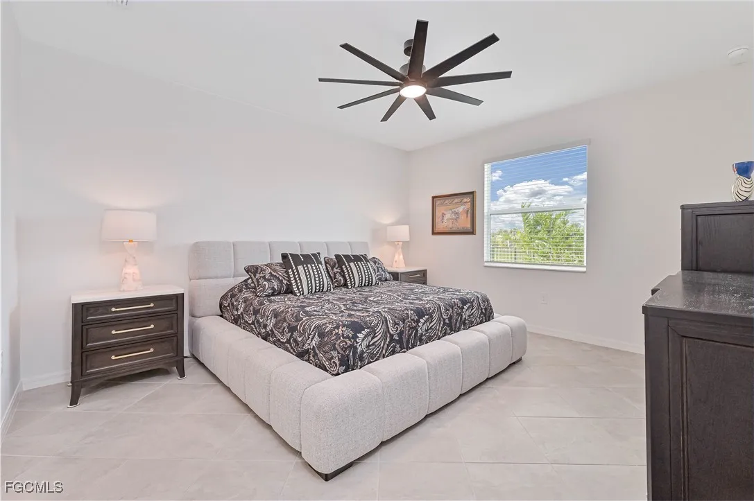 Alva, Florida 33920, United States, 3 Bedrooms Bedrooms, ,3 BathroomsBathrooms,Residential,Pending,250499