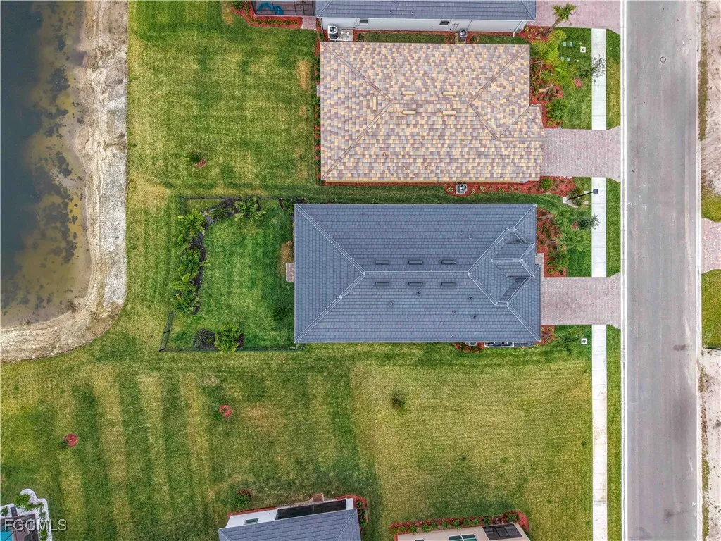 Alva, Florida 33920, United States, 3 Bedrooms Bedrooms, ,3 BathroomsBathrooms,Residential,Pending,250499