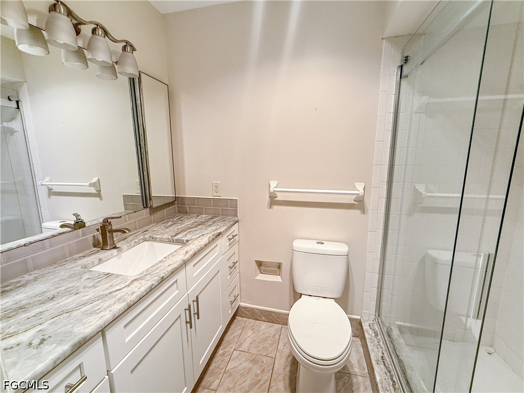 1398 Myerlee Country Club Boulevard