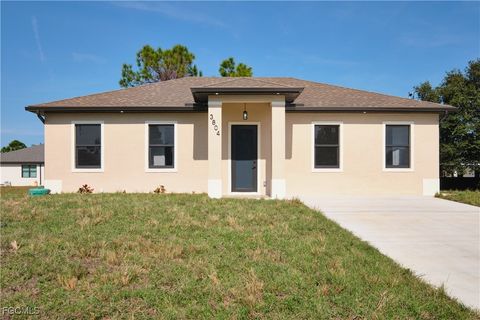 3804 6th Street SW Lehigh Acres FL 33976