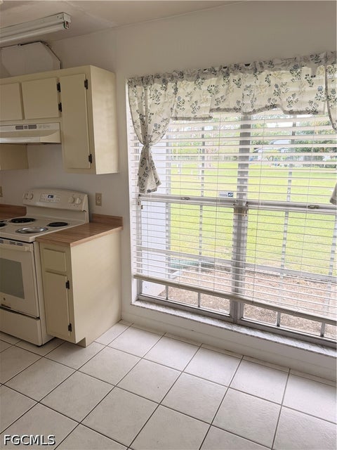 Tiny photo for 10554 Quincy Court, Lehigh Acres, FL 33936 (MLS # 2026024037)