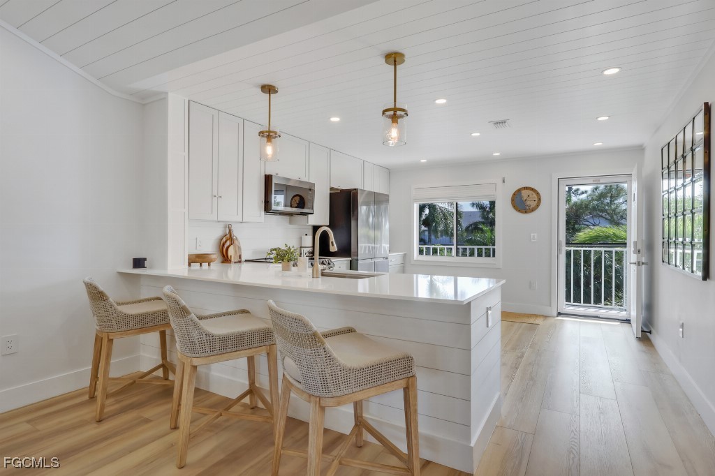 3032 Sandpiper Bay Circle G301