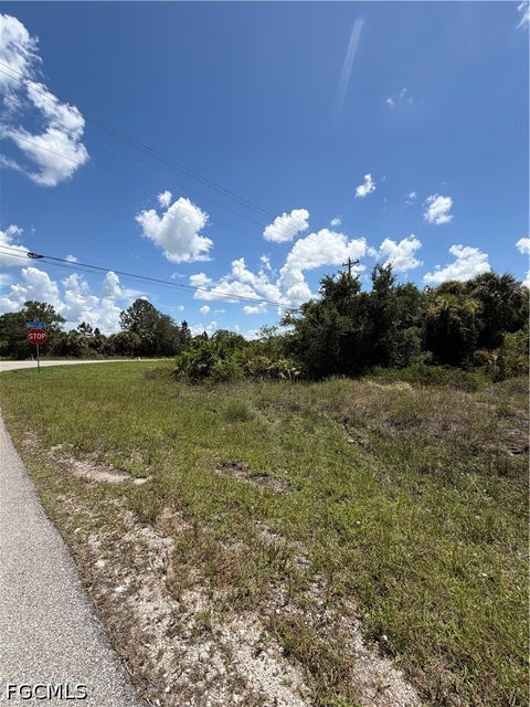 Tiny photo for 906 Bell Boulevard S, Lehigh Acres, FL 33974 (MLS # 2026036685)