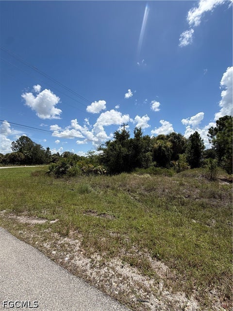 Tiny photo for 906 Bell Boulevard S, Lehigh Acres, FL 33974 (MLS # 2026036685)