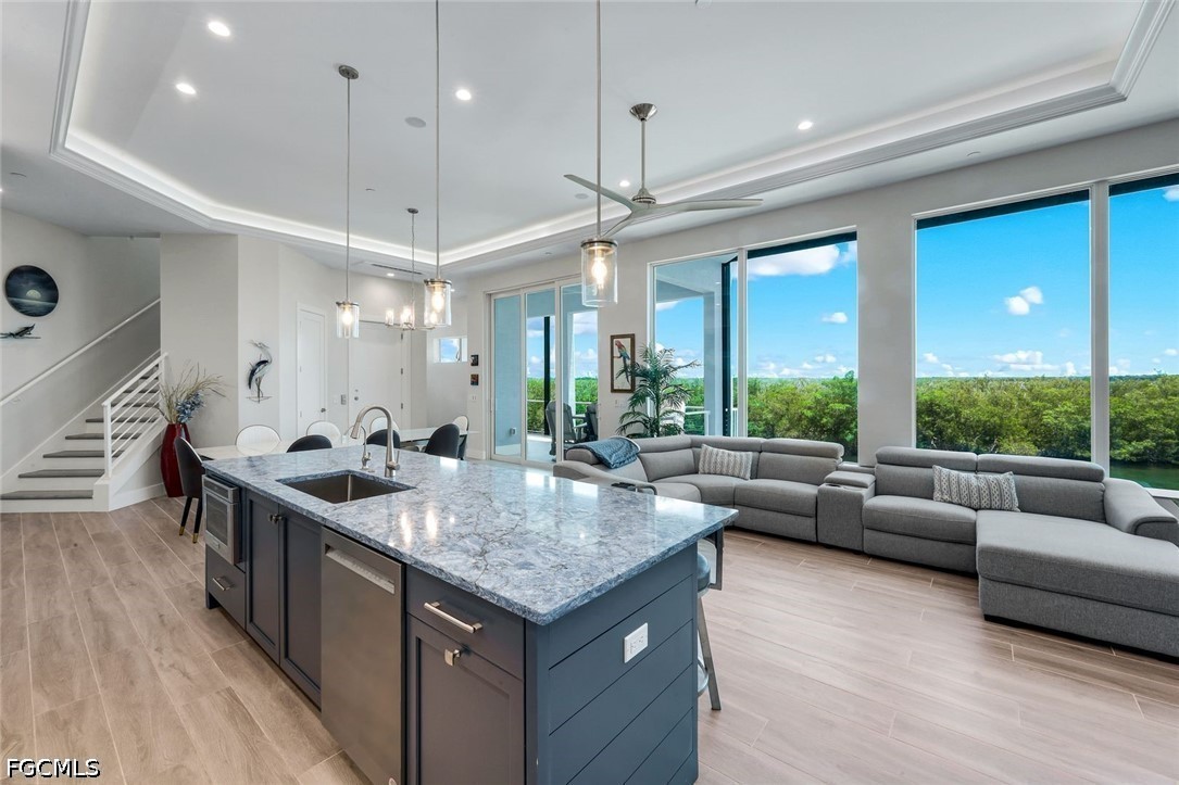5826 Shell Cove Drive