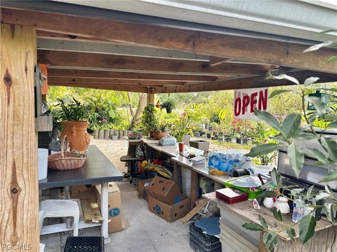 9320 Buckingham Road Fort Myers FL 33905