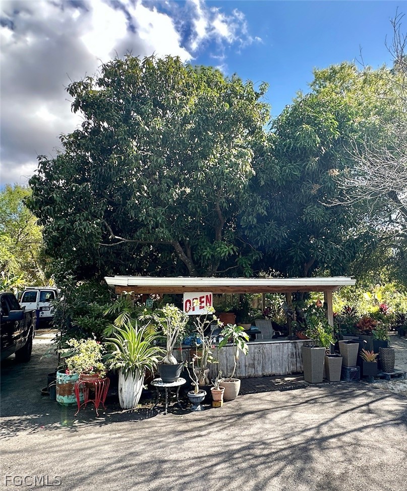 9320 Buckingham Road