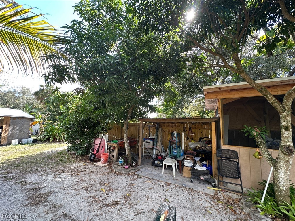 9320 Buckingham Road