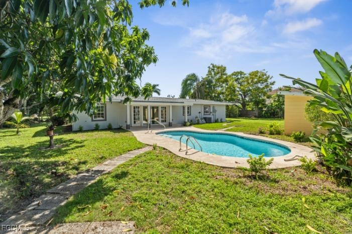 4970 Riverside Drive