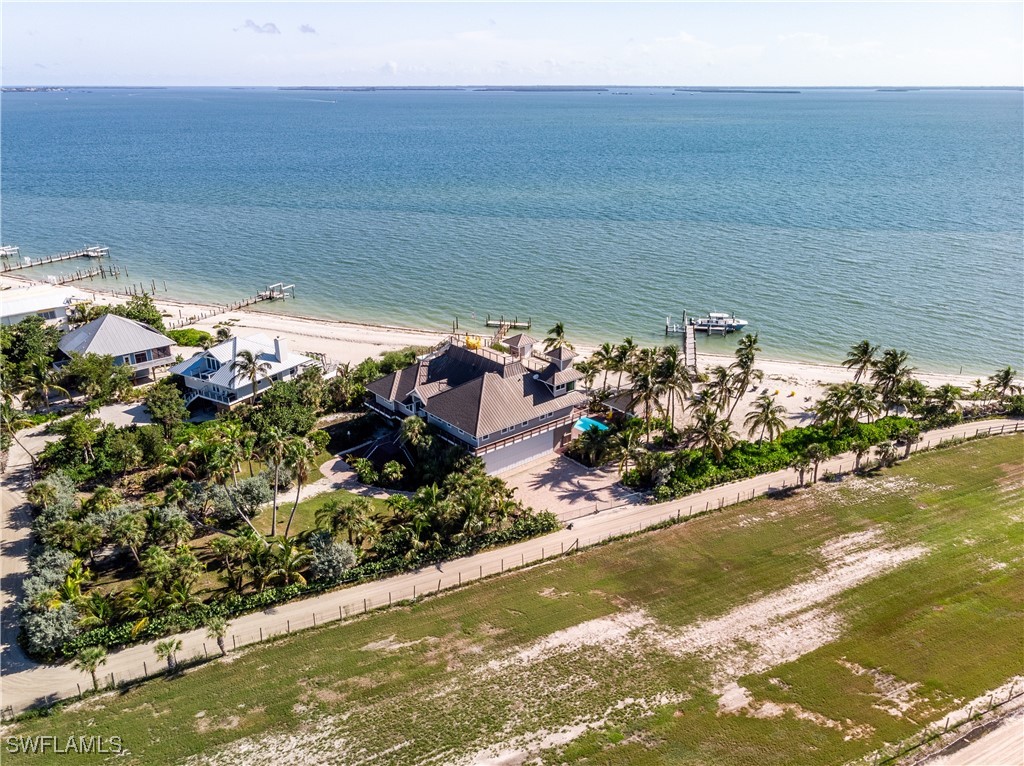 211 Kingfisher Drive