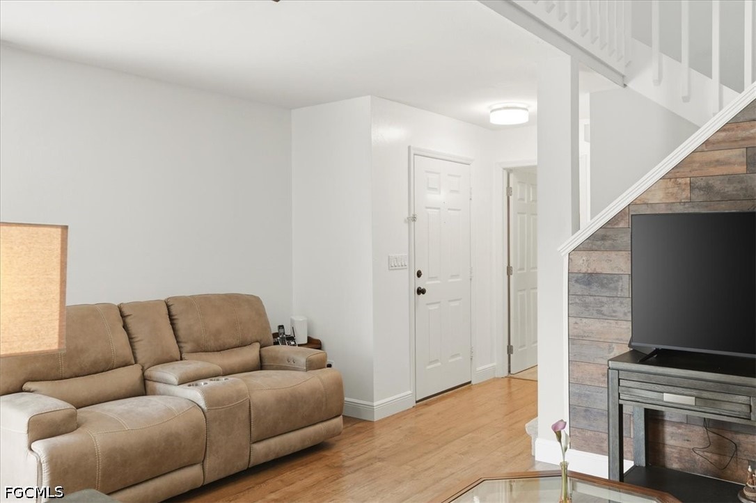 13730 Downing Lane W-1