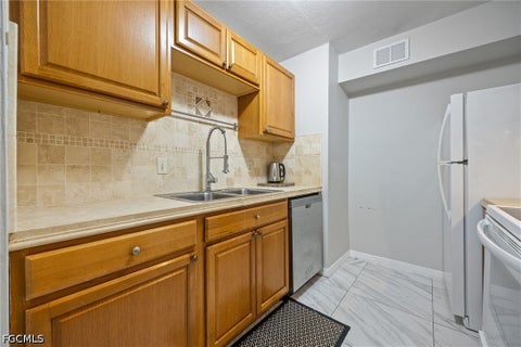 Tiny photo for 2828 Jackson Street #B3, Fort Myers, FL 33901 (MLS # 2026025549)