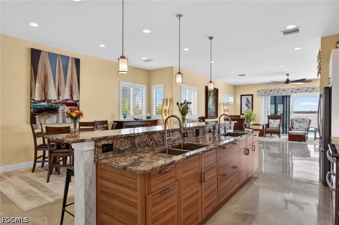 Matlacha, Florida, 33993, United States, 5 Bedrooms Bedrooms, ,4 BathroomsBathrooms,Residential,Active,2038621