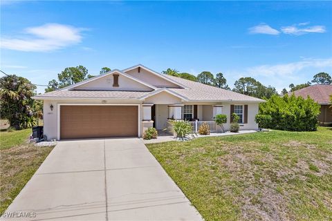 1061 Lilac Street E Lehigh Acres FL 33974