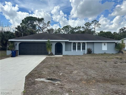 619 Glenn Avenue Lehigh Acres FL 33972