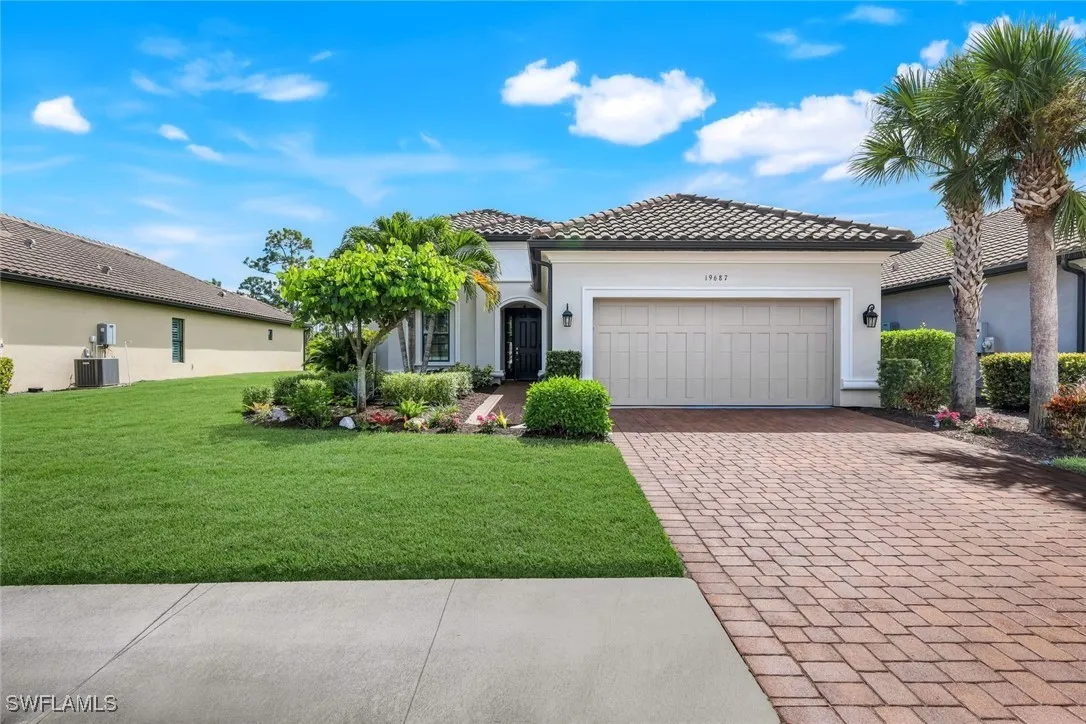 Fort Myers, Florida 33908, United States, 2 Bedrooms Bedrooms, ,3 BathroomsBathrooms,Residential,Active,228253