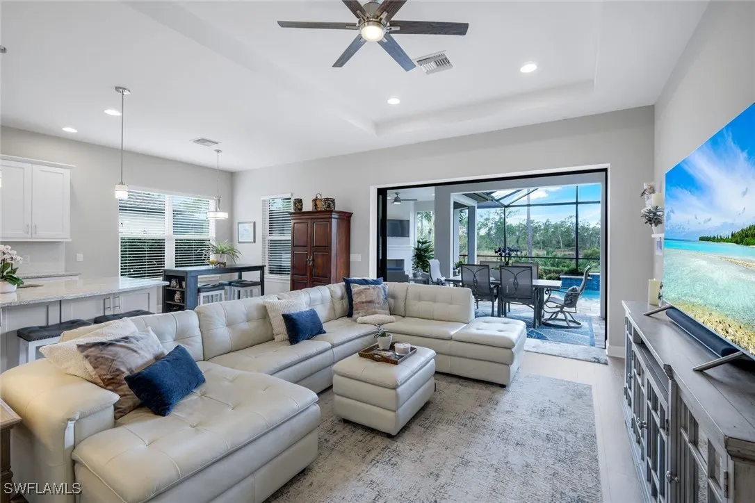 Fort Myers, Florida 33908, United States, 2 Bedrooms Bedrooms, ,3 BathroomsBathrooms,Residential,Active,228253