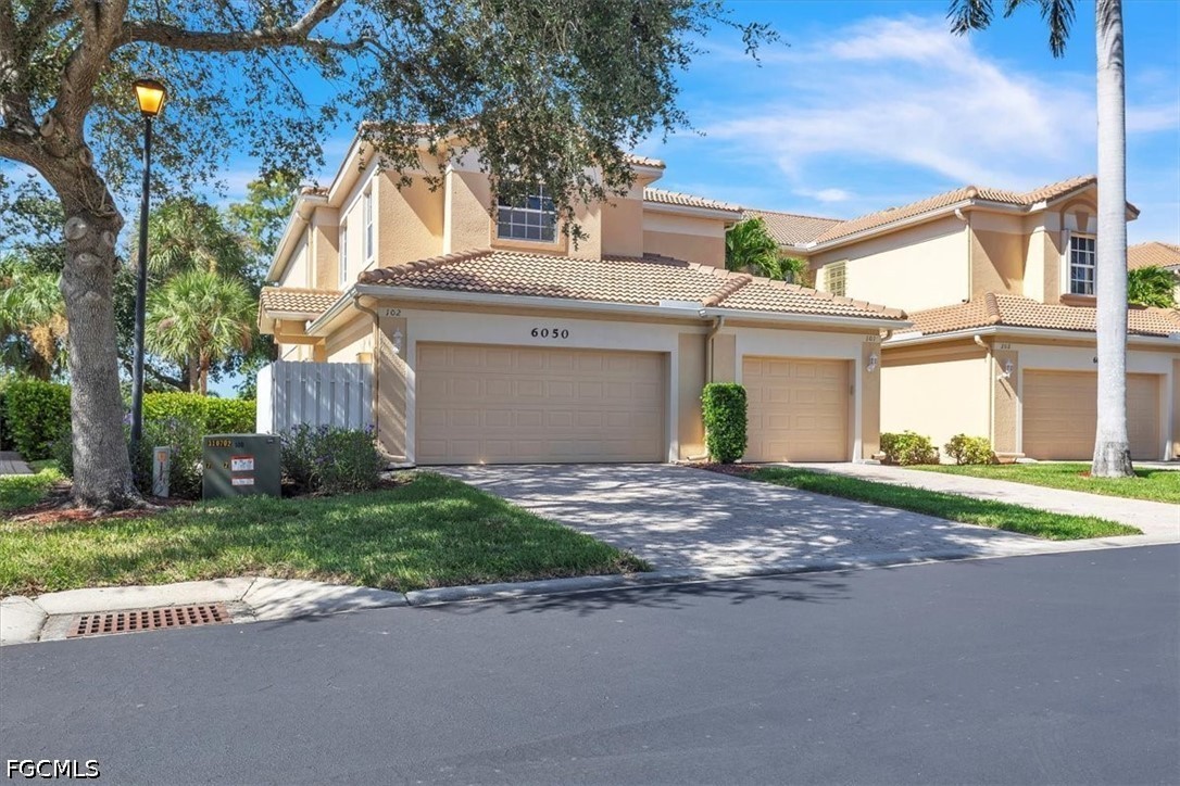6050 Jonathans Bay Circle 102