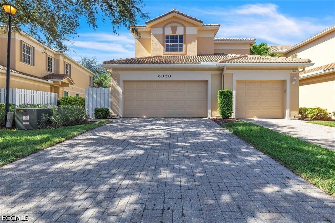 6050 Jonathans Bay Circle 102