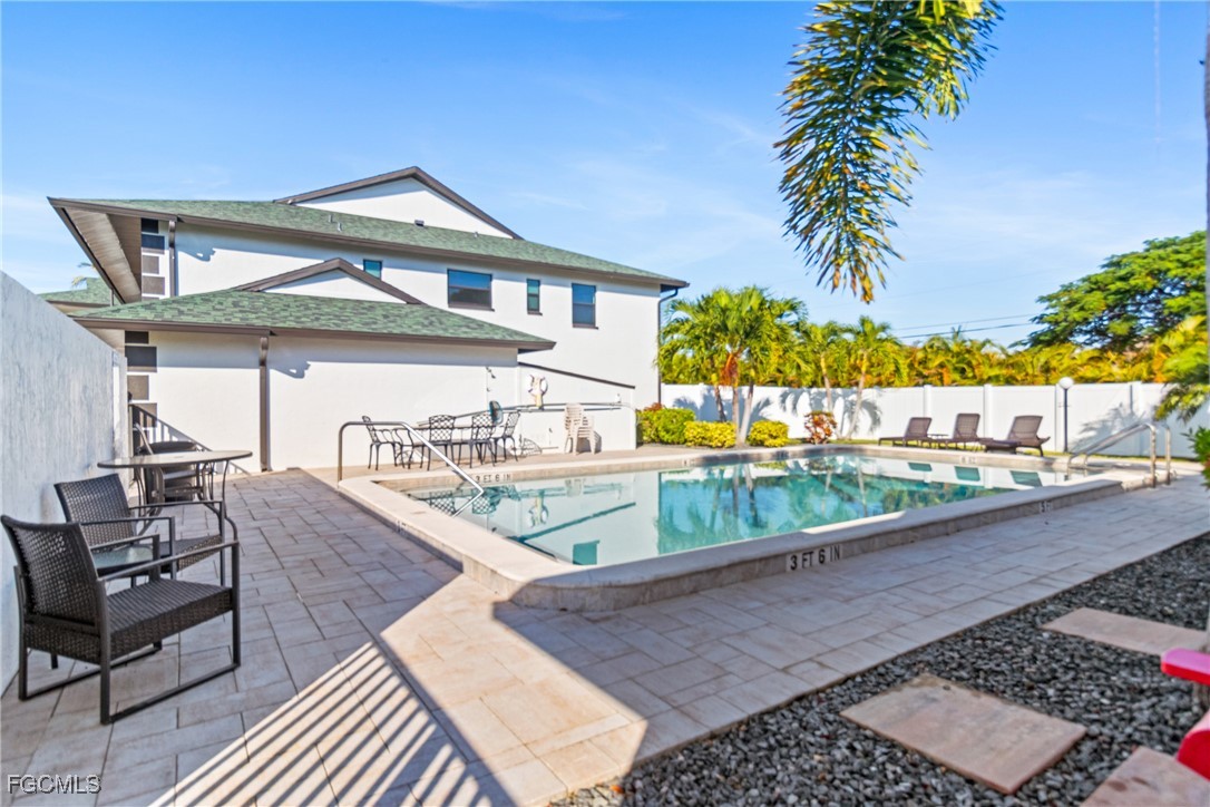 1429 Cape Coral Parkway W 5