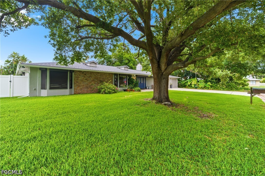 4317 SE 16th Place