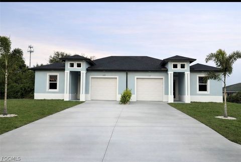 325 / 327 Gordon Avenue S Lehigh Acres FL 33973