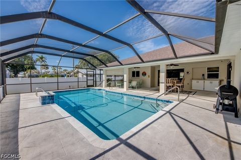 Tiny photo for 308 North Avenue, Lehigh Acres, FL 33936 (MLS # 2026019179)