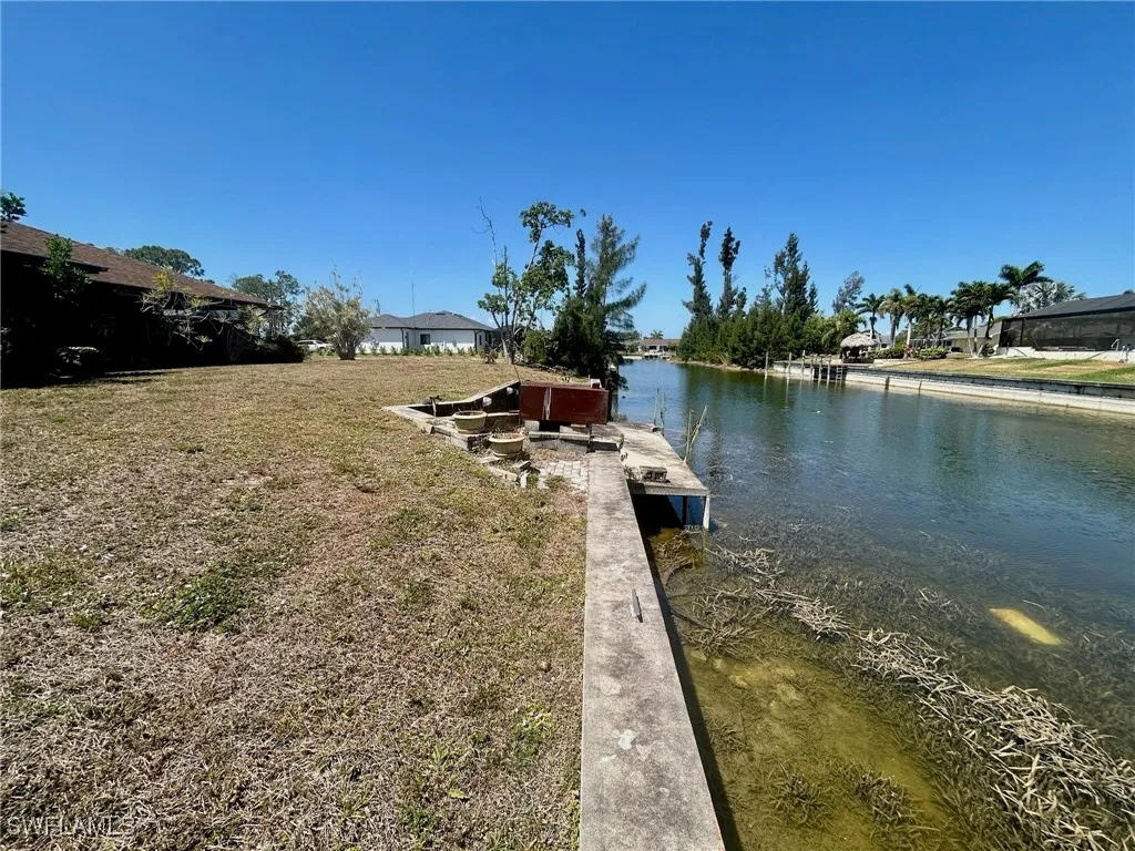 Cape Coral, Florida 33991, United States, 3 Bedrooms Bedrooms, ,2 BathroomsBathrooms,Residential,Pending,118163