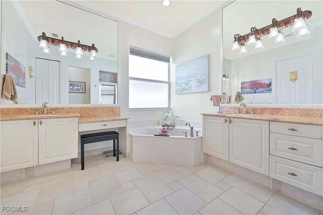 Alva, Florida 33920, United States, 2 Bedrooms Bedrooms, ,2 BathroomsBathrooms,Residential,Active,220329