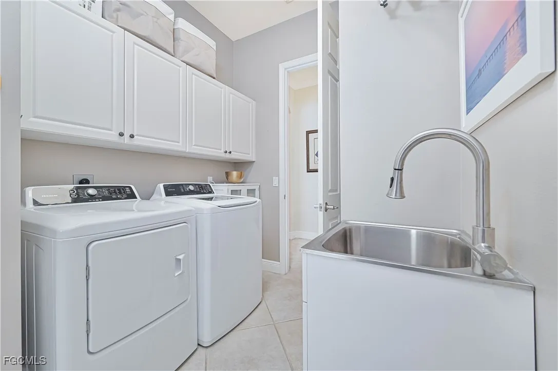 Alva, Florida 33920, United States, 2 Bedrooms Bedrooms, ,2 BathroomsBathrooms,Residential,Active,220329