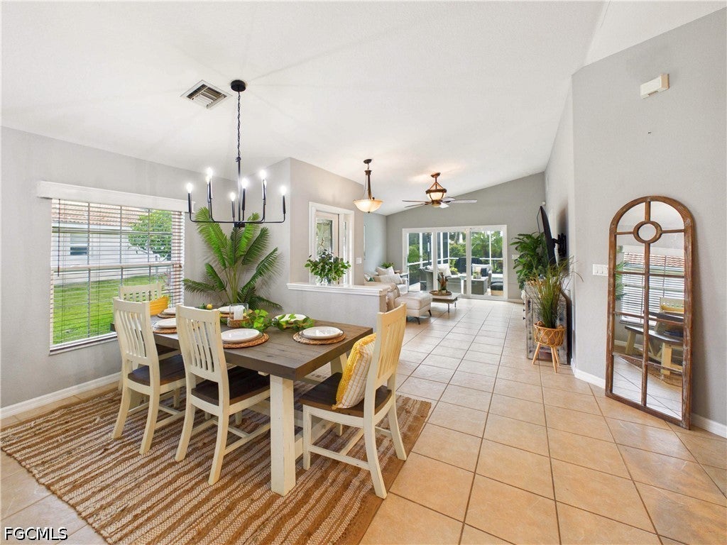 19694 Villa Rosa Loop
