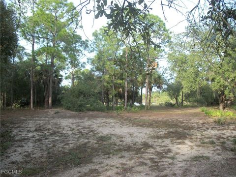 123 Pine Lake Avenue Clewiston FL 33440