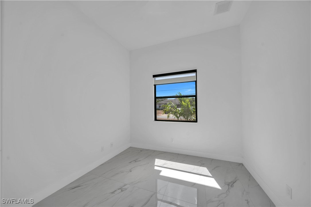 903 NE 23rd Street