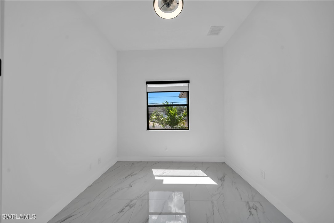 903 NE 23rd Street