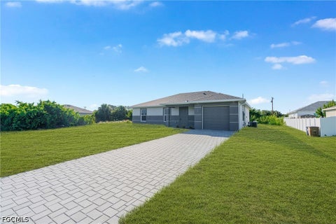 Tiny photo for 180 Peerless Street, Lehigh Acres, FL 33974 (MLS # 2026039155)