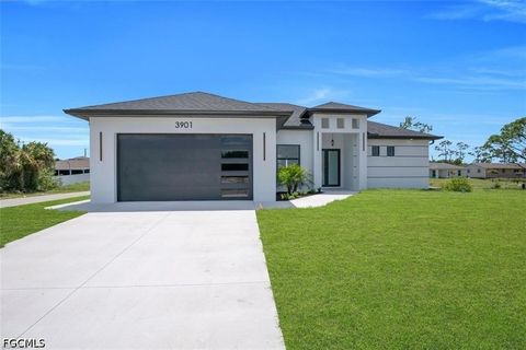Tiny photo for 3001 43rd Street W, Lehigh Acres, FL 33971 (MLS # 2026018606)